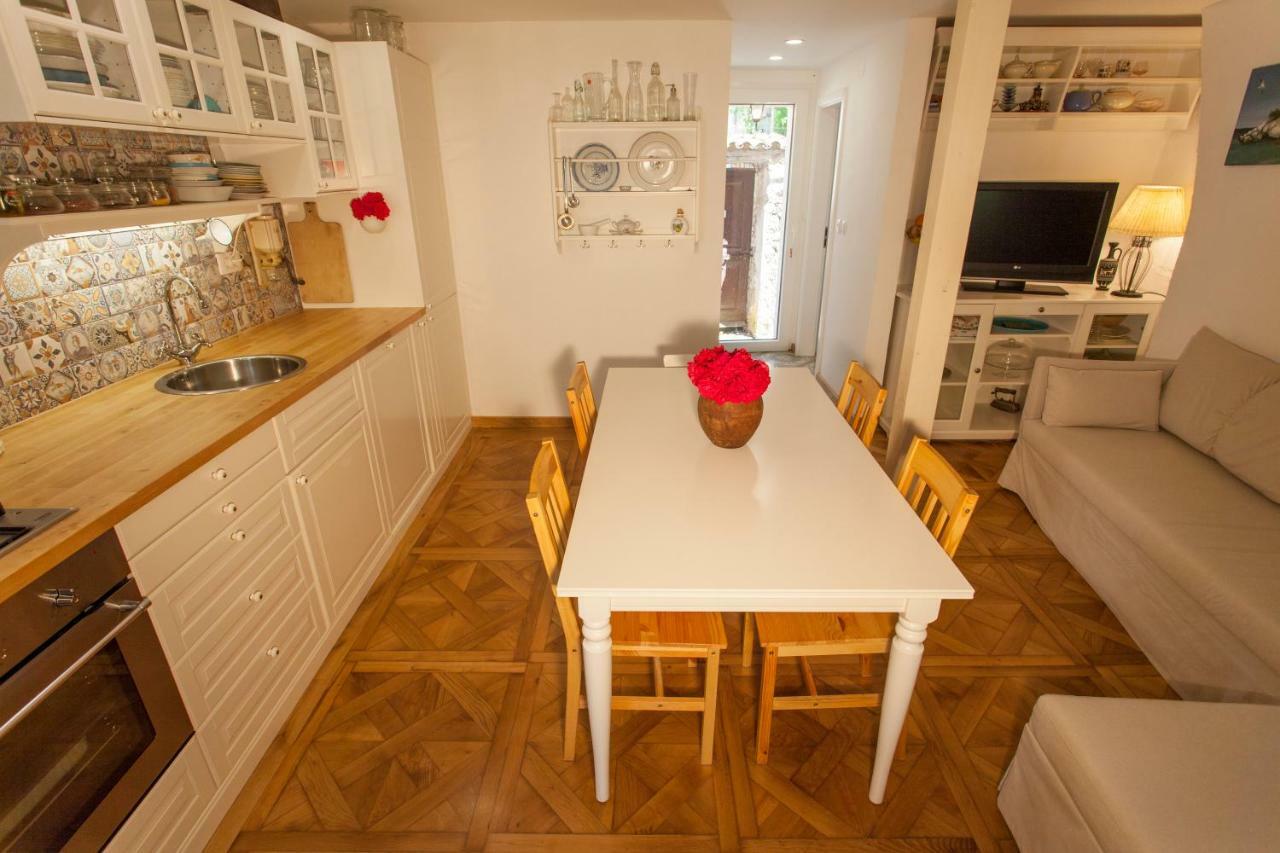 Apartament Barbarossa House With Parking Cres Zewnętrze zdjęcie